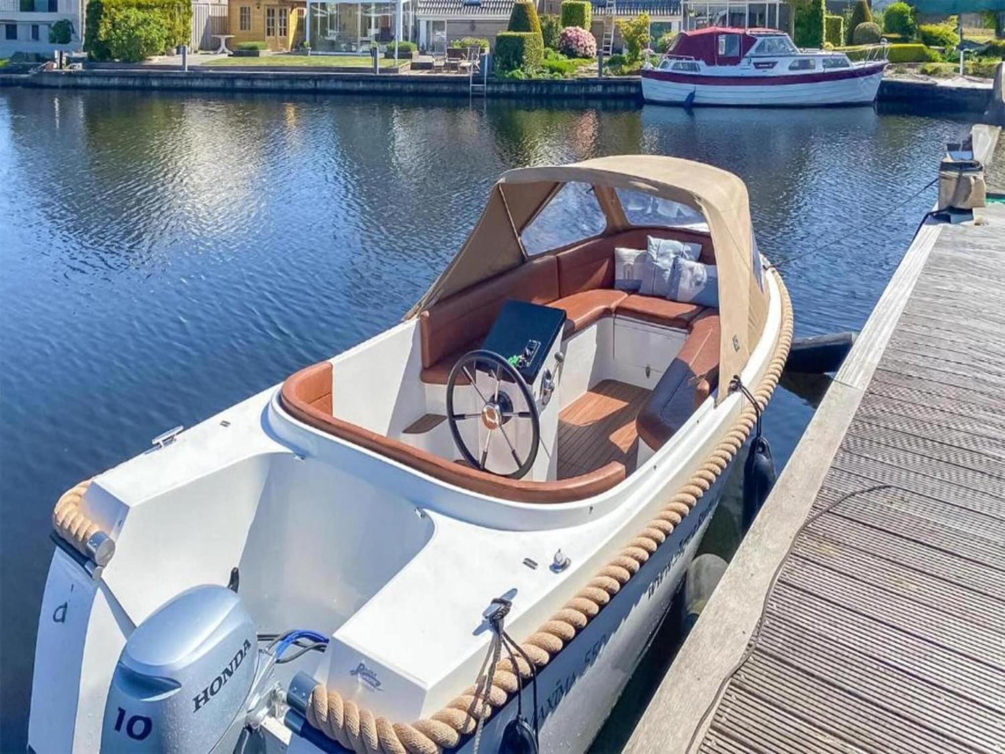 Luxury Docklodge On The Water Delfstrahuizen Luaran gambar