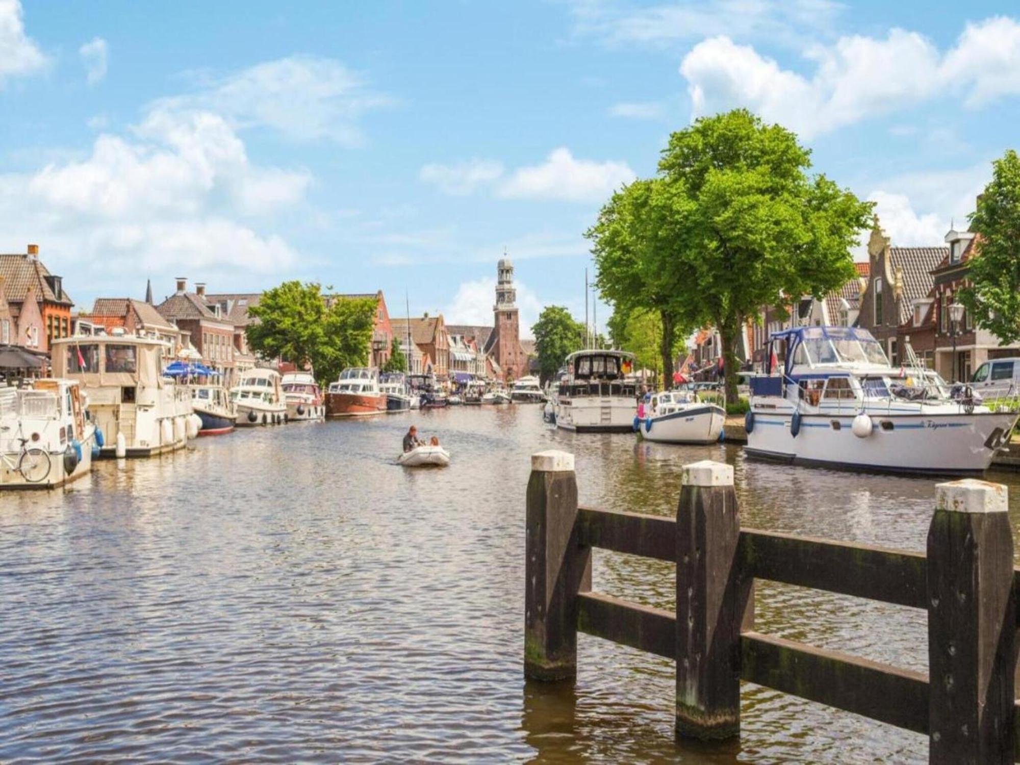 Luxury Docklodge On The Water Delfstrahuizen Luaran gambar